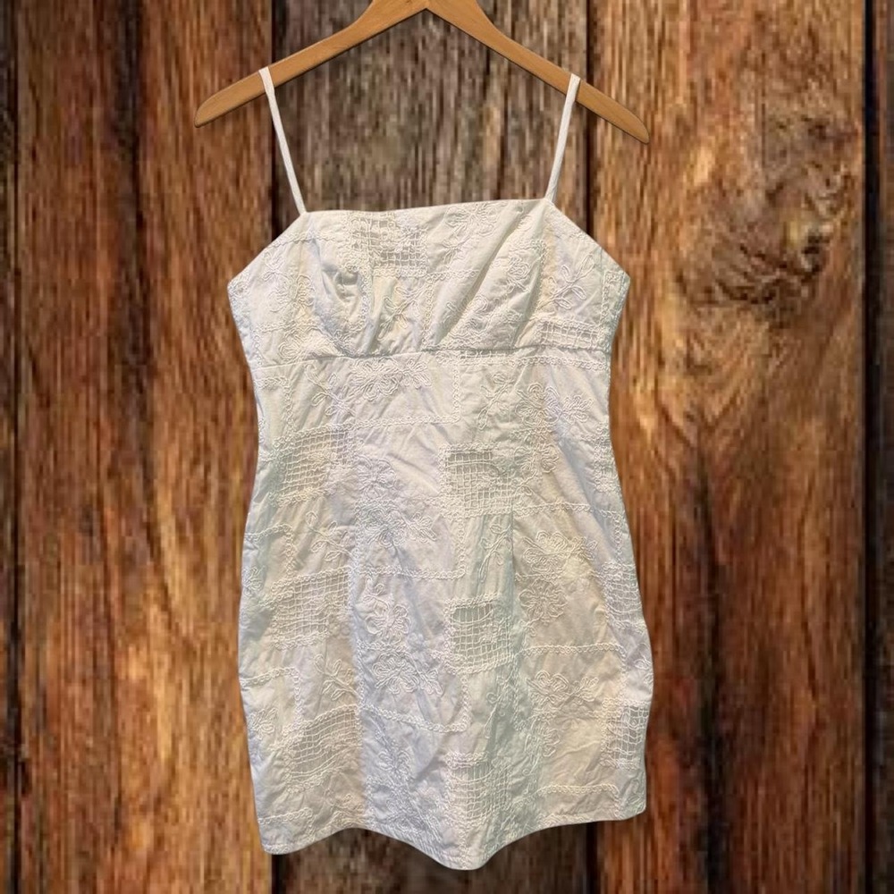 Wild Fable White Embroidered Cutwork Mini Dress Size Small